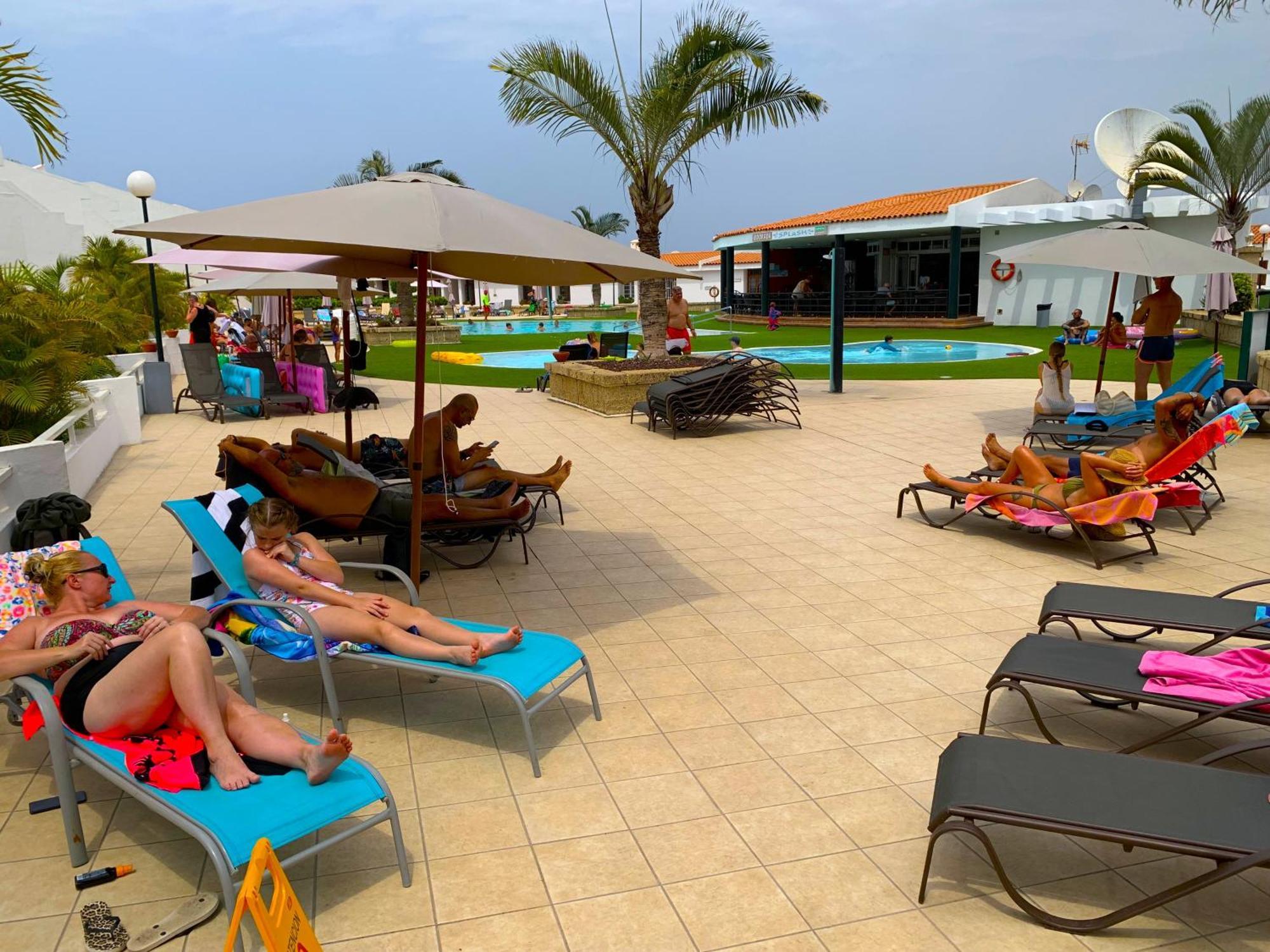 Ocean Breeze And Seaview Resort Costa Adeje  Kültér fotó